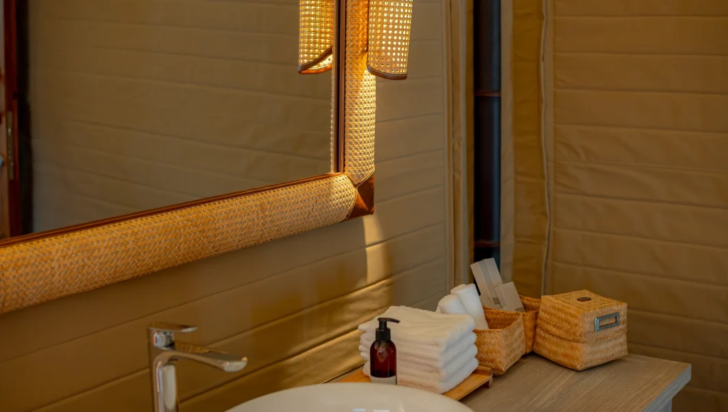 suite_bathroom_1